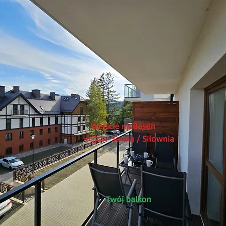 Apartment Park Resort: Panoramic Views With Pool, Sauna, And Fitness Access *